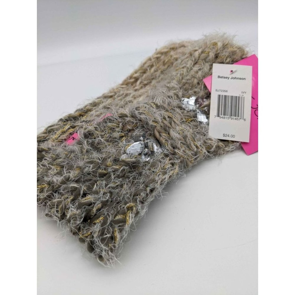 New Betsey Johnson winter head wrap